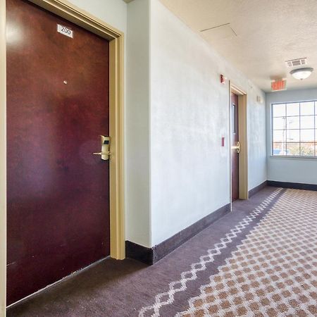 Oyo Townhouse Wichita Falls West 외부 사진