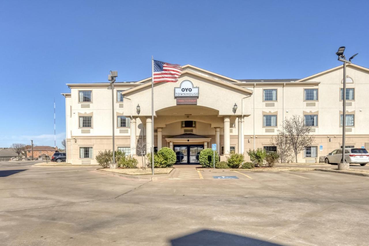 Oyo Townhouse Wichita Falls West 외부 사진