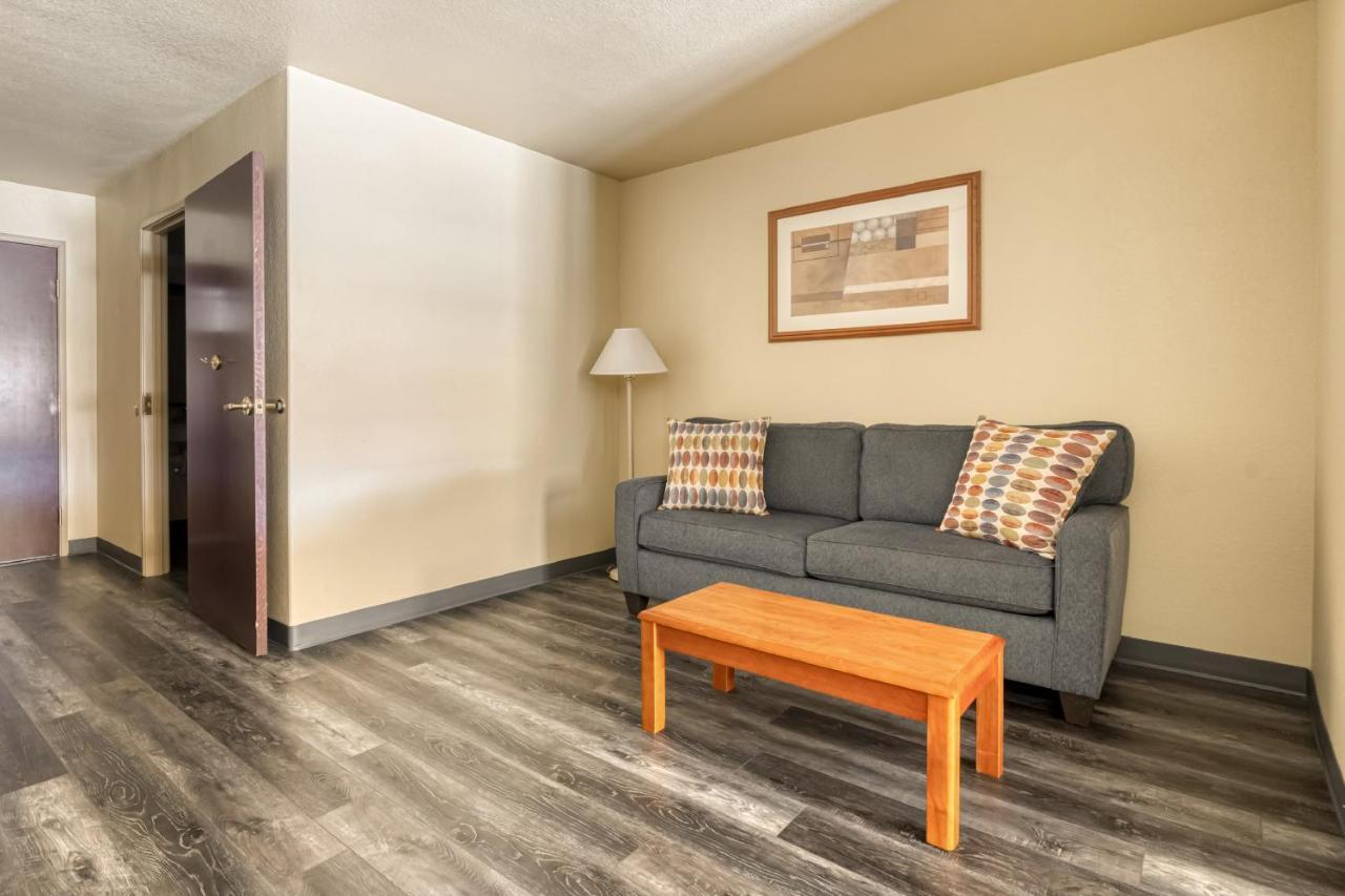 Oyo Townhouse Wichita Falls West 외부 사진
